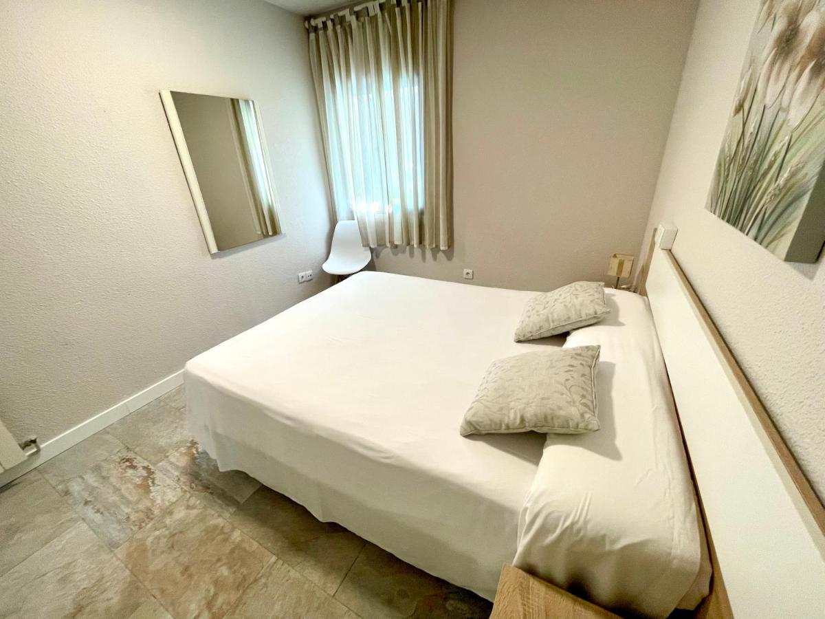 Maria Voramar Apartment Cambrils Bagian luar foto