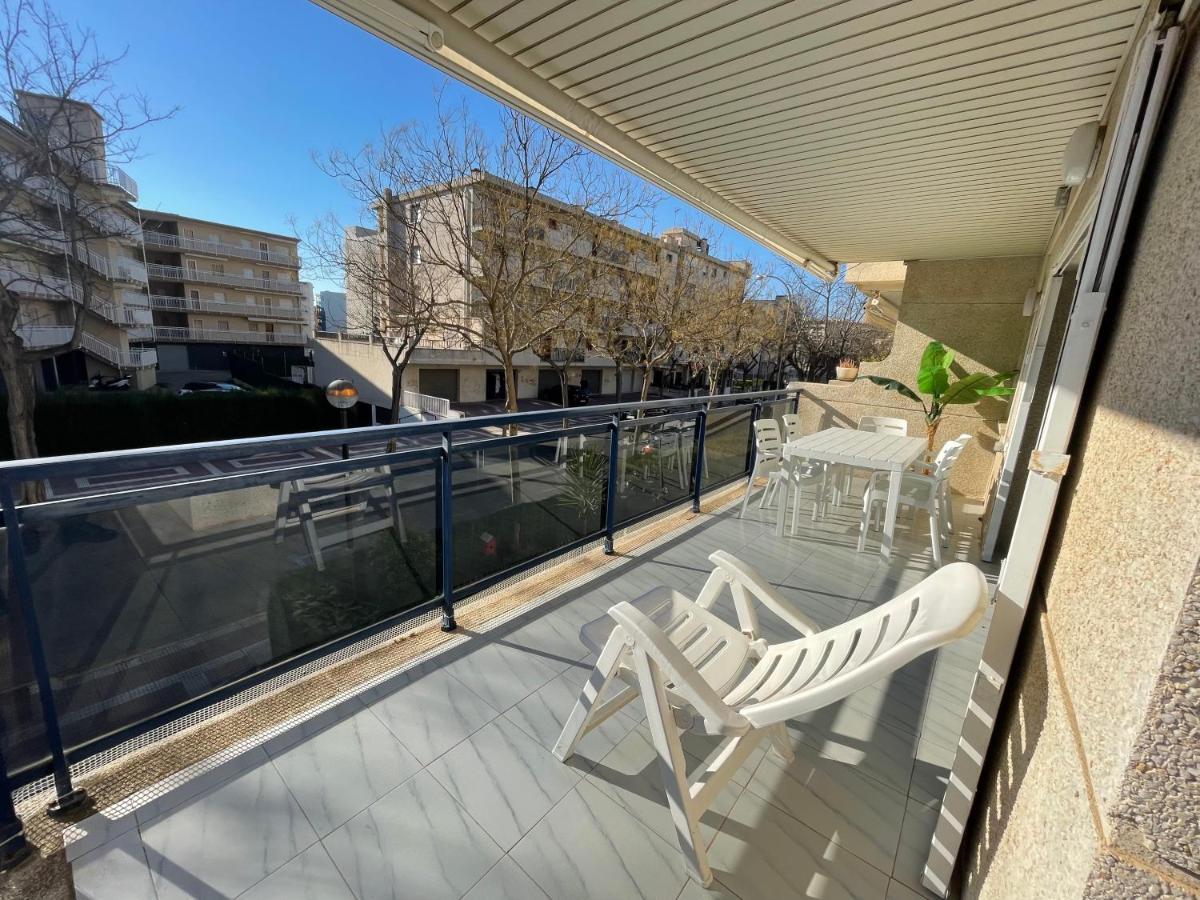 Maria Voramar Apartment Cambrils Bagian luar foto